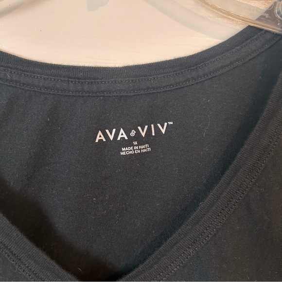 1X Ava & Viv Black Short Sleeve Tee - Picture 2 of 4